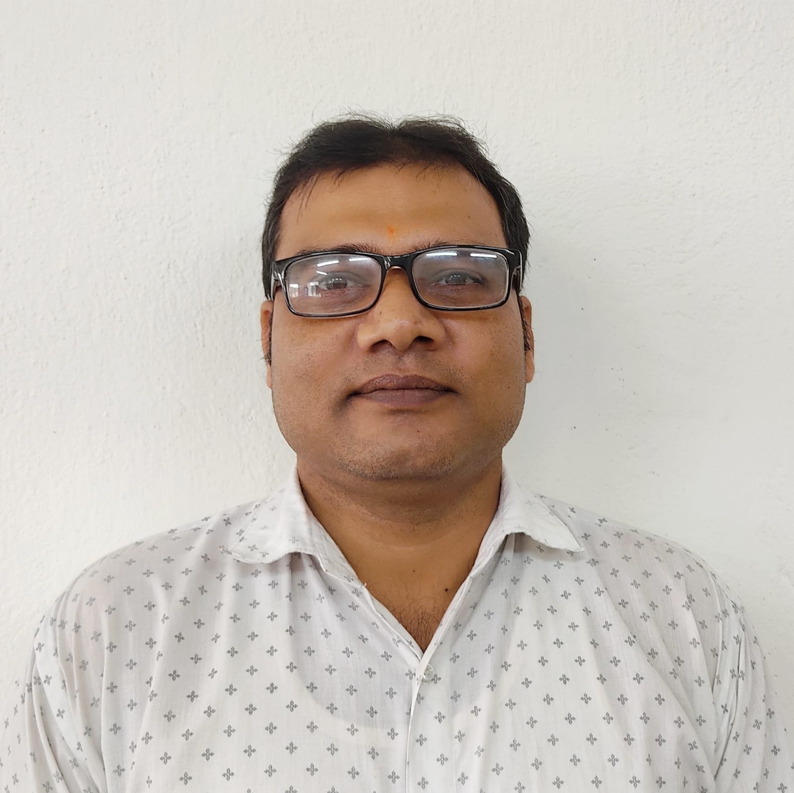 Mr. Haradhan  Dey